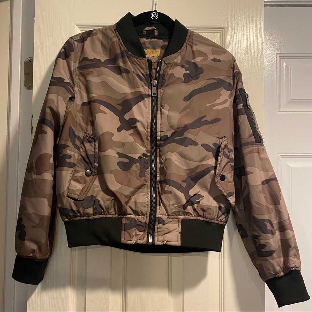 LF Camouflage bomber jacket